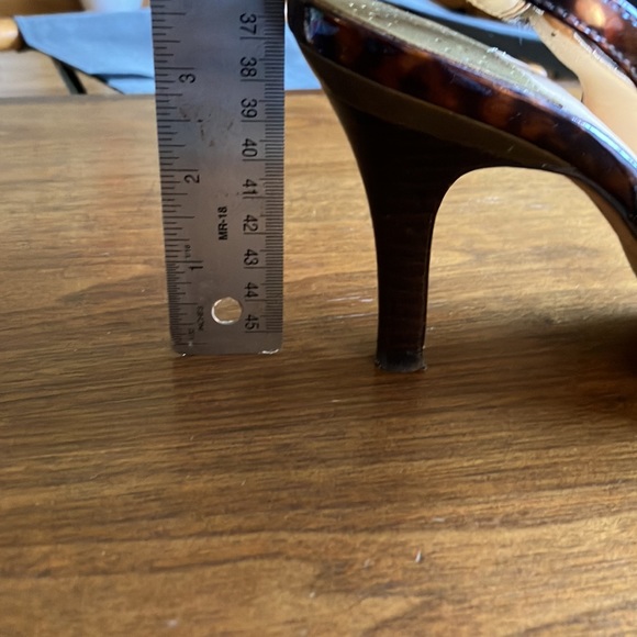 Cole Haan Nike Air patent leather tortoise print heels. - Picture 12 of 16